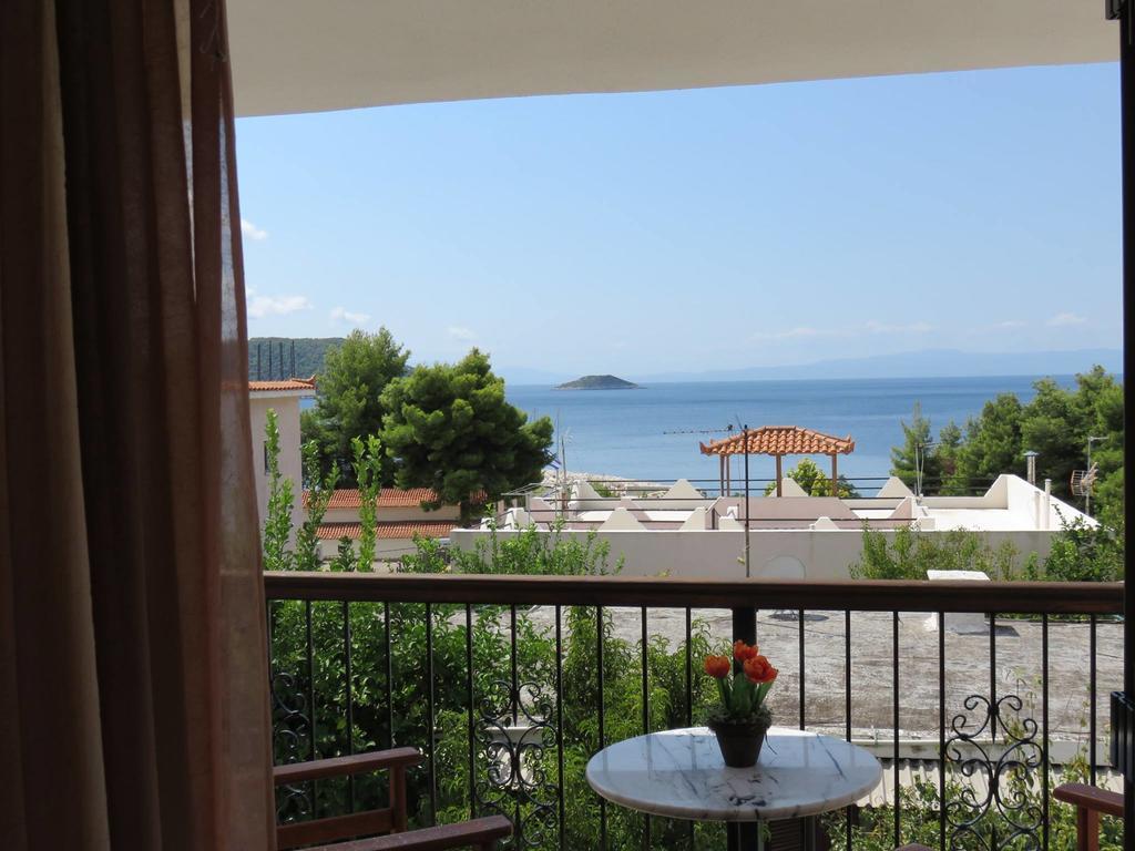 Ocean View Apartment นิโอไกลมา ภายนอก รูปภาพ