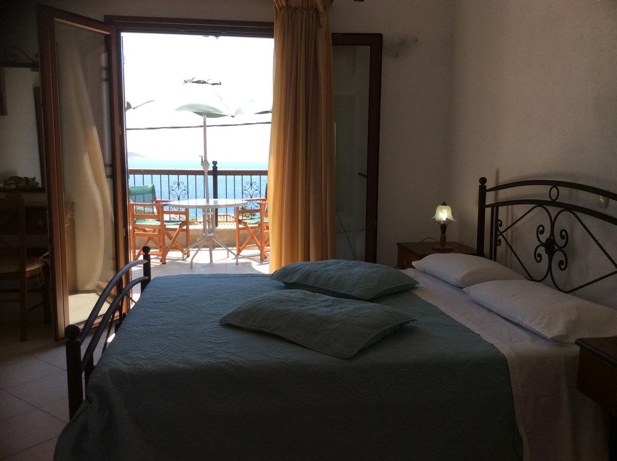 Ocean View Apartment นิโอไกลมา ภายนอก รูปภาพ